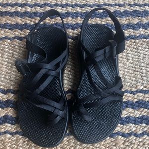 Black Chacos